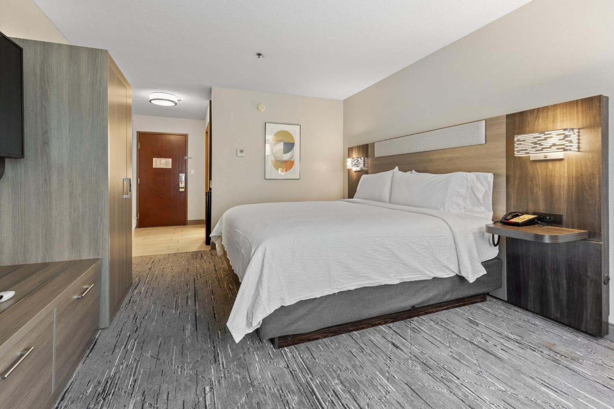 Holiday Inn Express Hotel & Suites Starkville, An Ihg Hotel Экстерьер фото